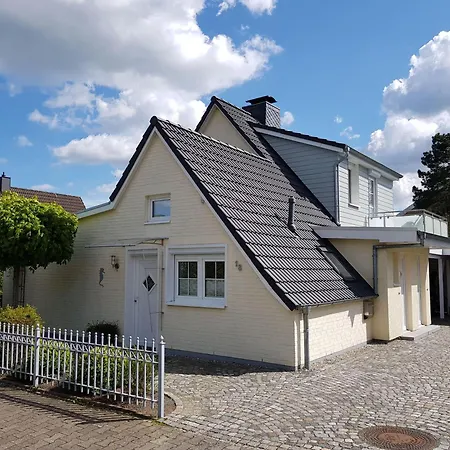 Ferienhaus-sonnenrose-loffhagen-studio-mit-balkon-und-gartenblick * Тиммендорфер-Штранд